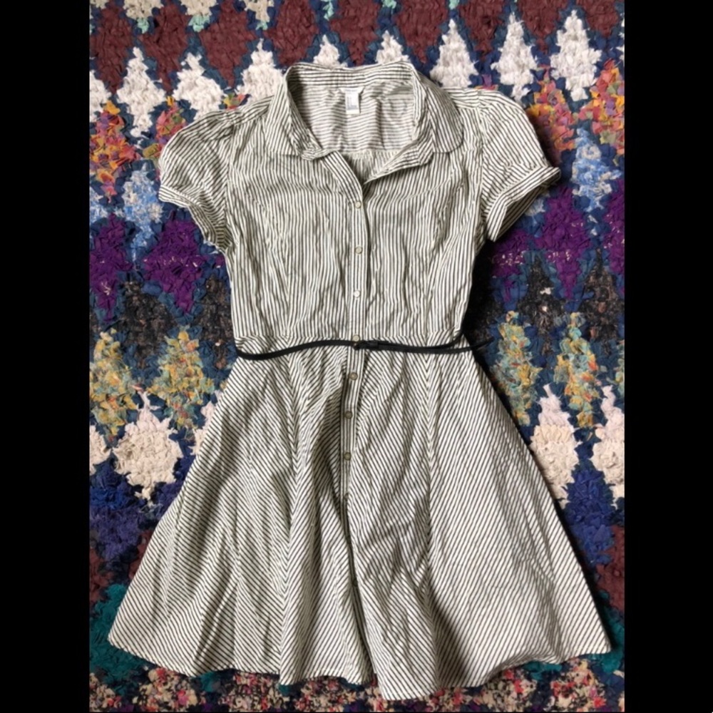 Flared shirt dress with belt